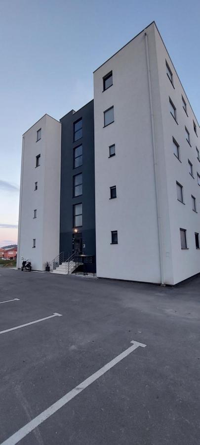 La Dolce Vita Apartment Trogir Bagian luar foto