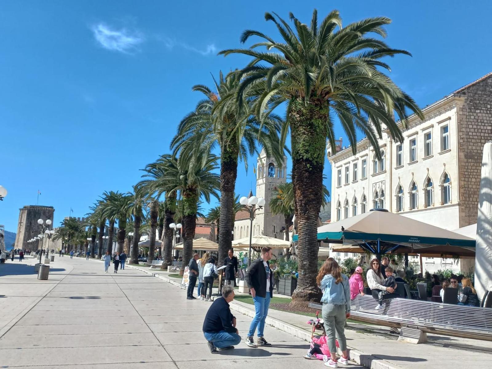 La Dolce Vita Apartment Trogir Bagian luar foto